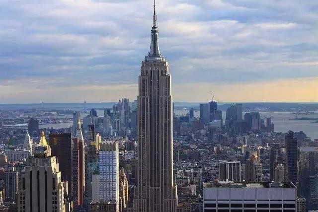 kasus perusahaan terbaru tentang Gedung Empire State