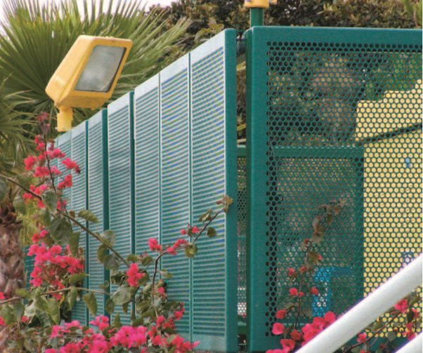 kasus perusahaan terbaru tentang Aplikasi pelat aluminium berlubang