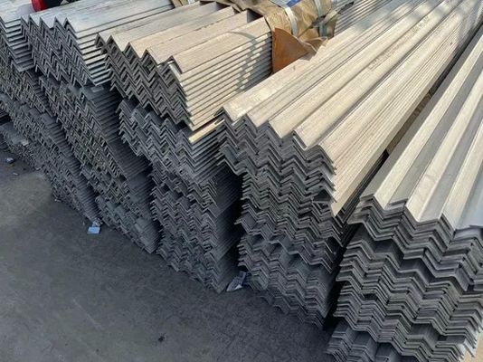 Hot Rolled Stainless Steel Angle Bar with 201-2507 Materials and 2b-8K Mirror Finish for Architectural Decoration